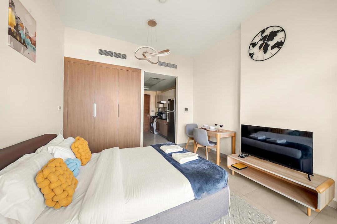 Photo of Bedroom in Discovery Gardens
