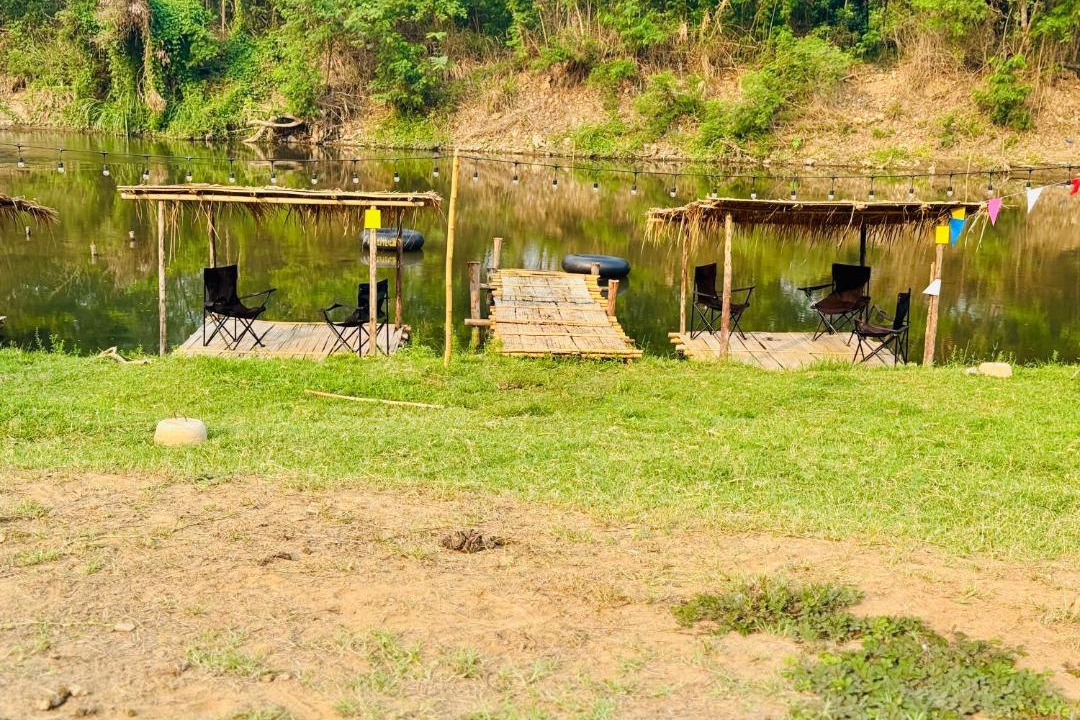Photo of Others in Mae Hi