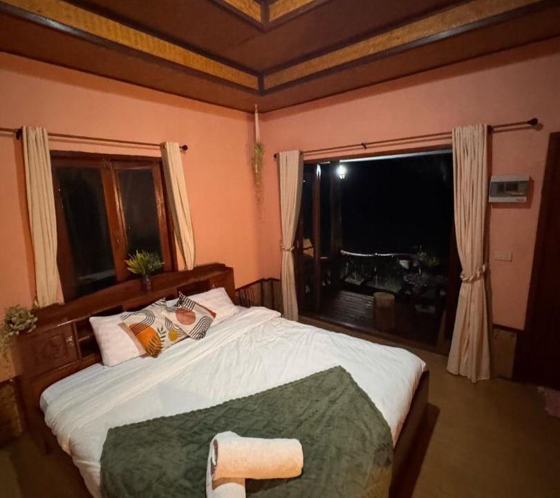 Photo of Bedroom in Mae Hi
