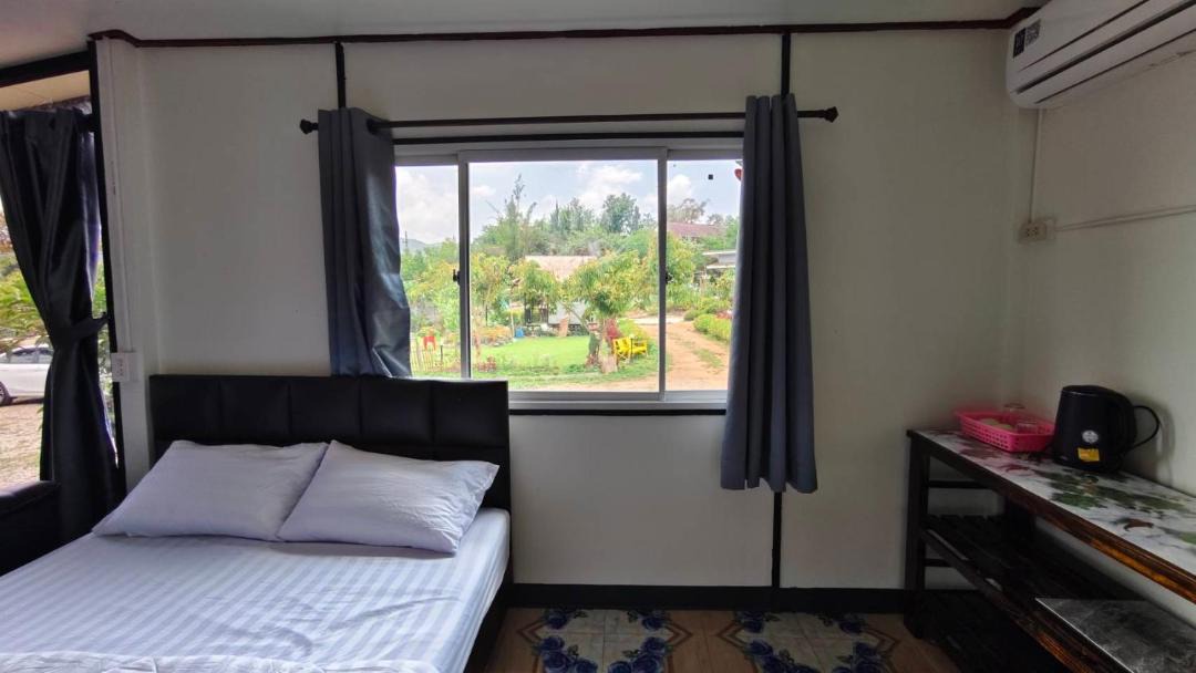 Photo of Bedroom in Chom Thong