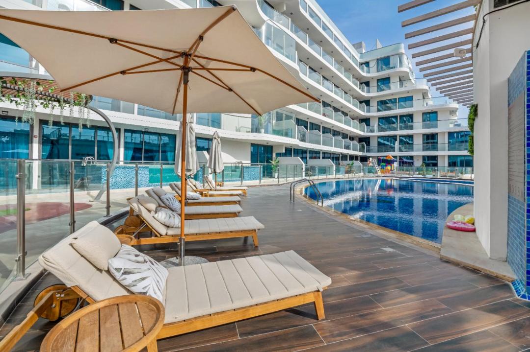 Photo of Patio Balcony in Al Barsha