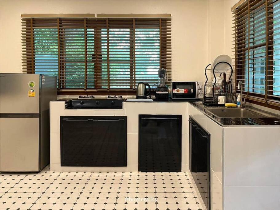 Photo of Kitchen in Tha Tum