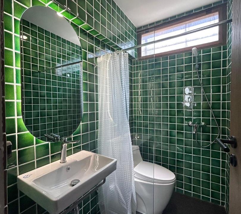 Photo of Bathroom in Khlong Tan Nuea