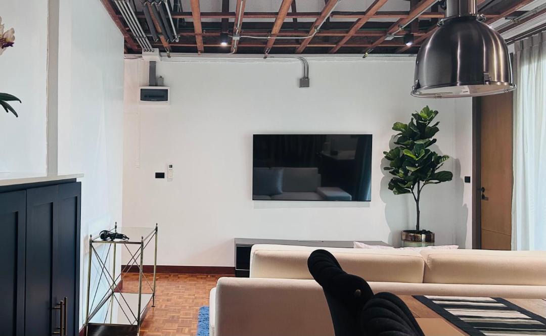 Photo of Livingroom in Khlong Tan Nuea