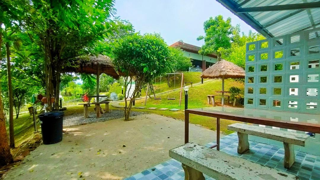 Photo of Others in Suan Phueng