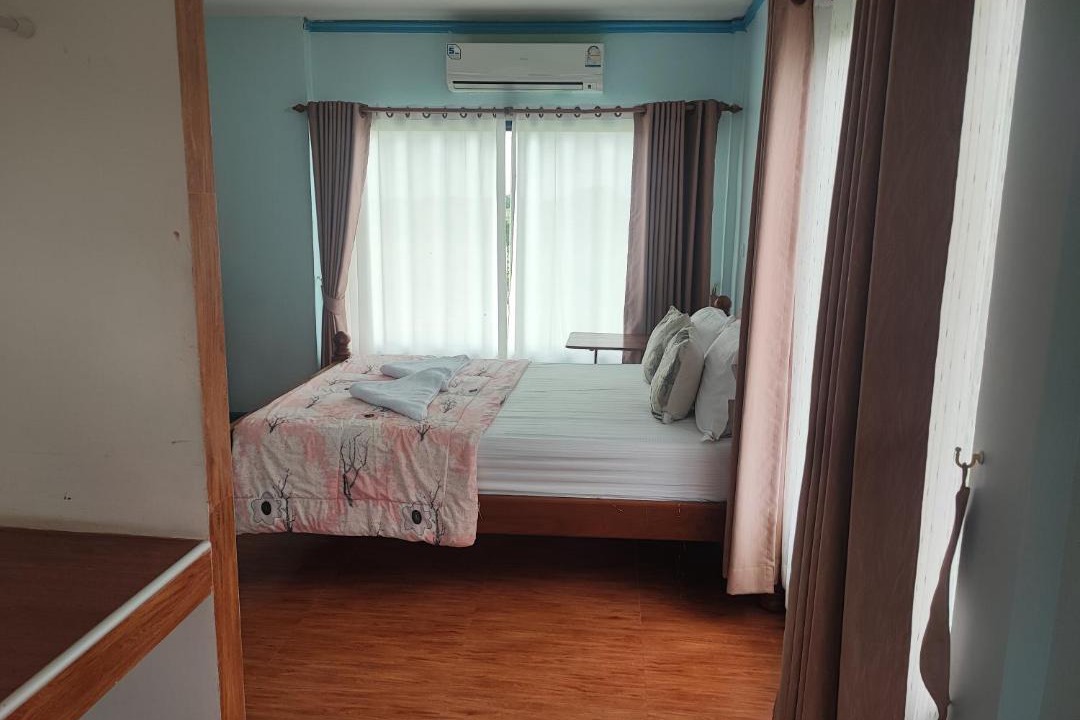 Photo of Bedroom in Bang Khu Rat