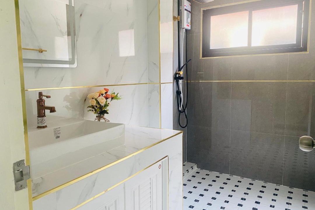 Photo of Bathroom in Na Kluea