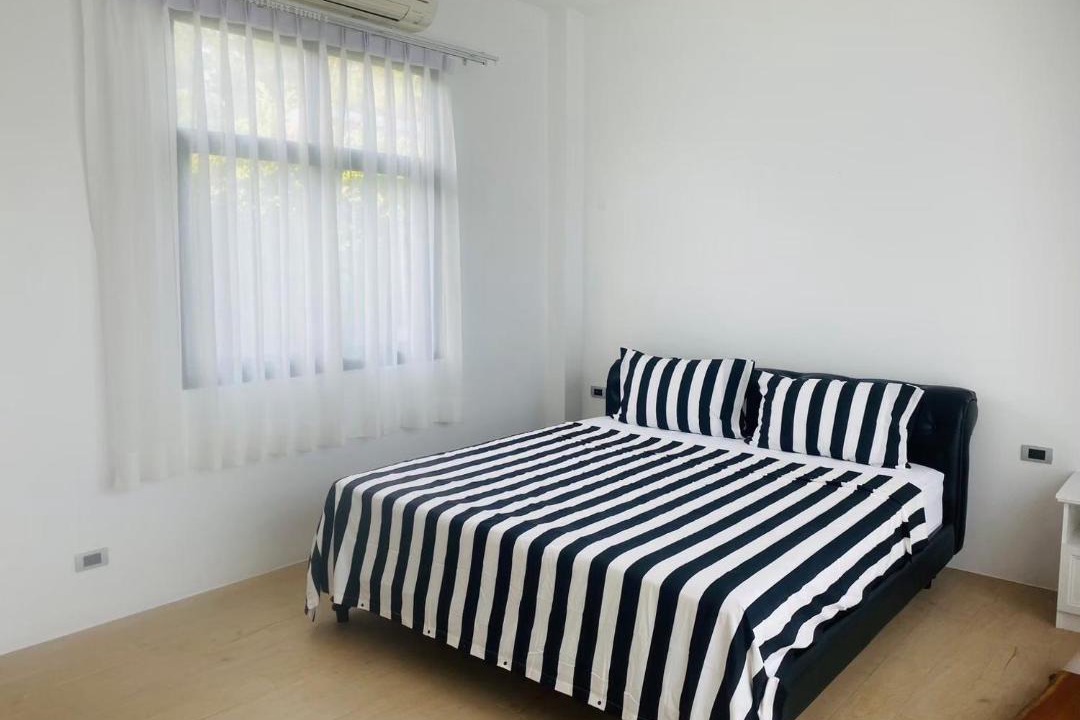 Photo of Bedroom in Koh Kaew