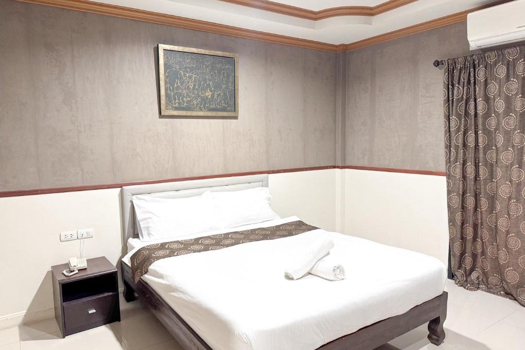 Photo of Bedroom in Chomphu