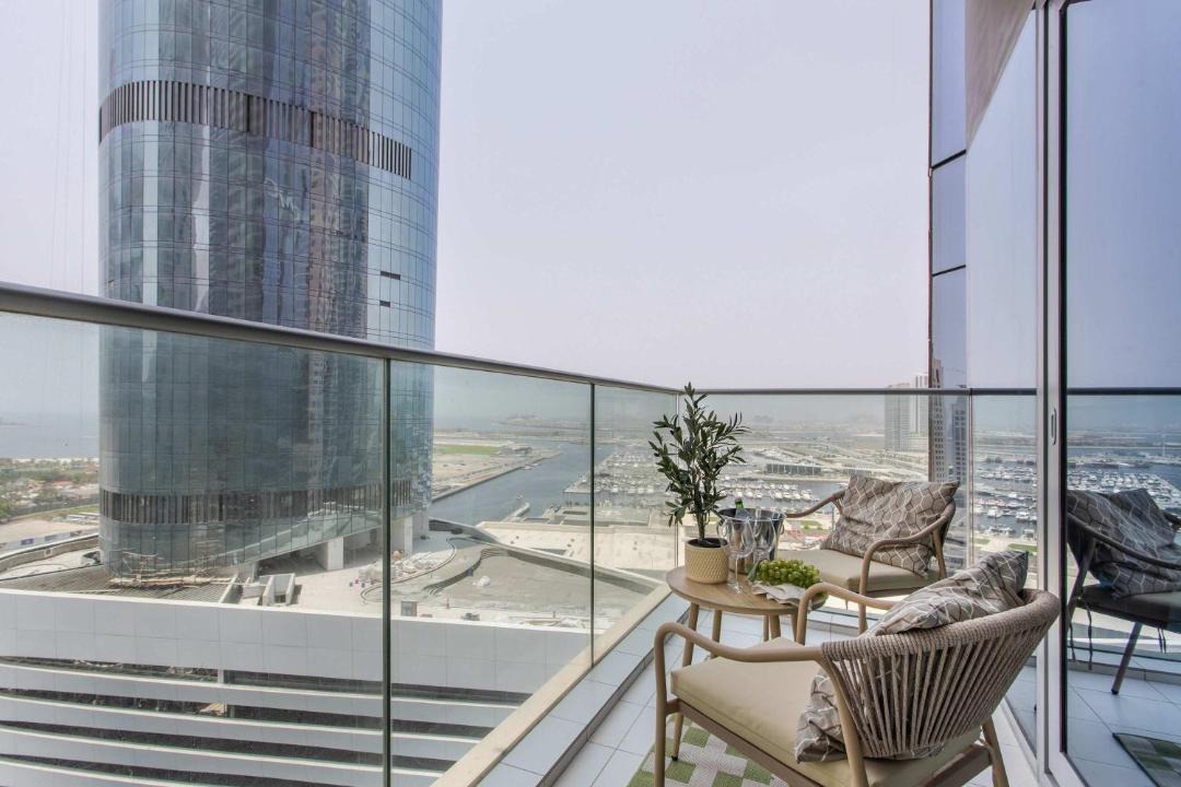 Photo of Patio Balcony in Trade Centre 1