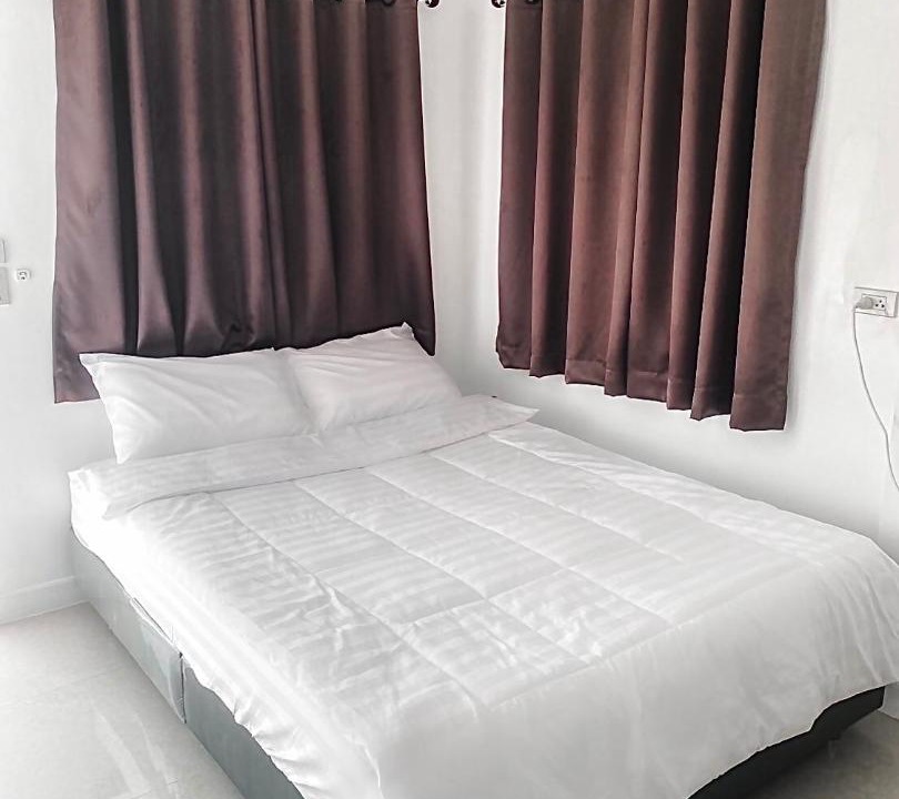 Photo of Bedroom in Salaya