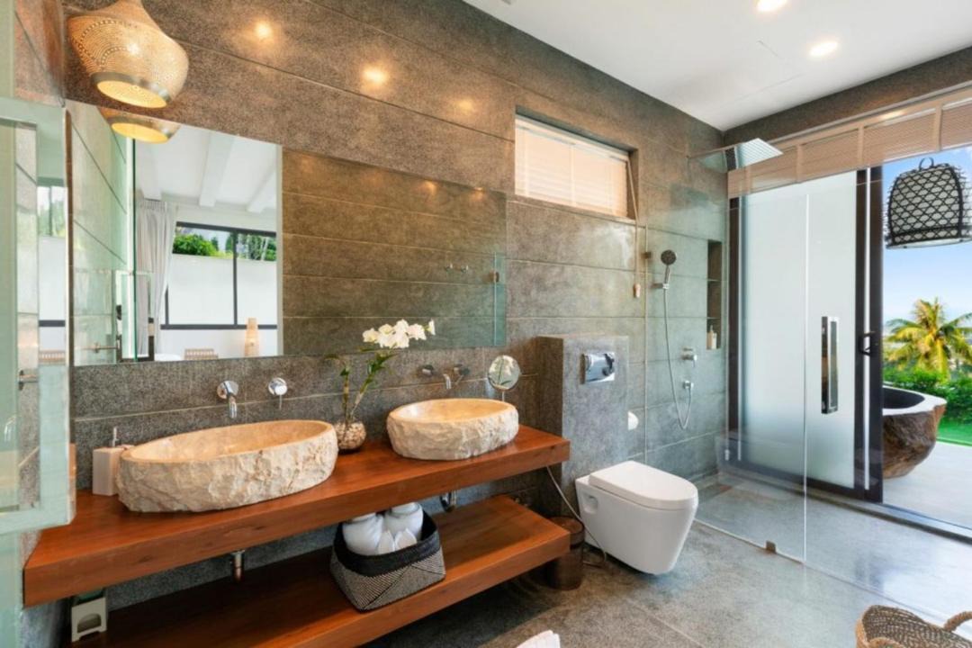 Photo of Bathroom in Maret