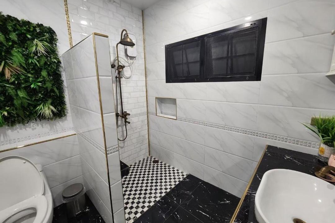 Photo of Bathroom in Saen Suk