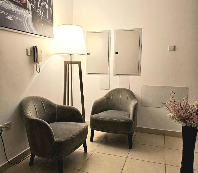 Photo of Livingroom in Jumeira 1