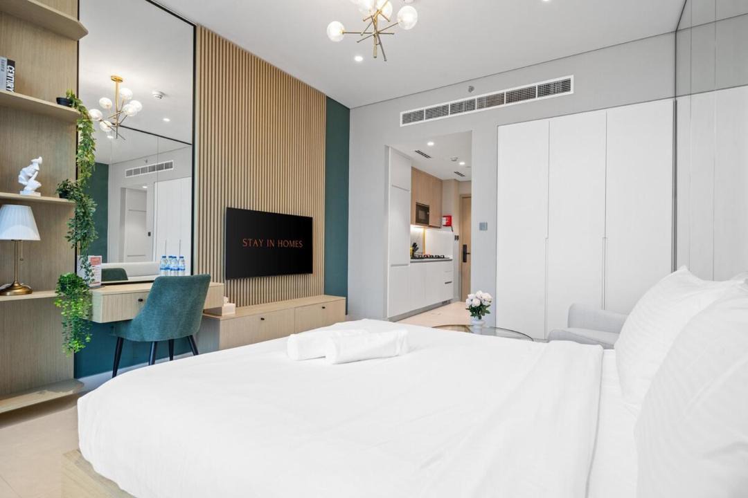 Photo of Bedroom in Discovery Gardens