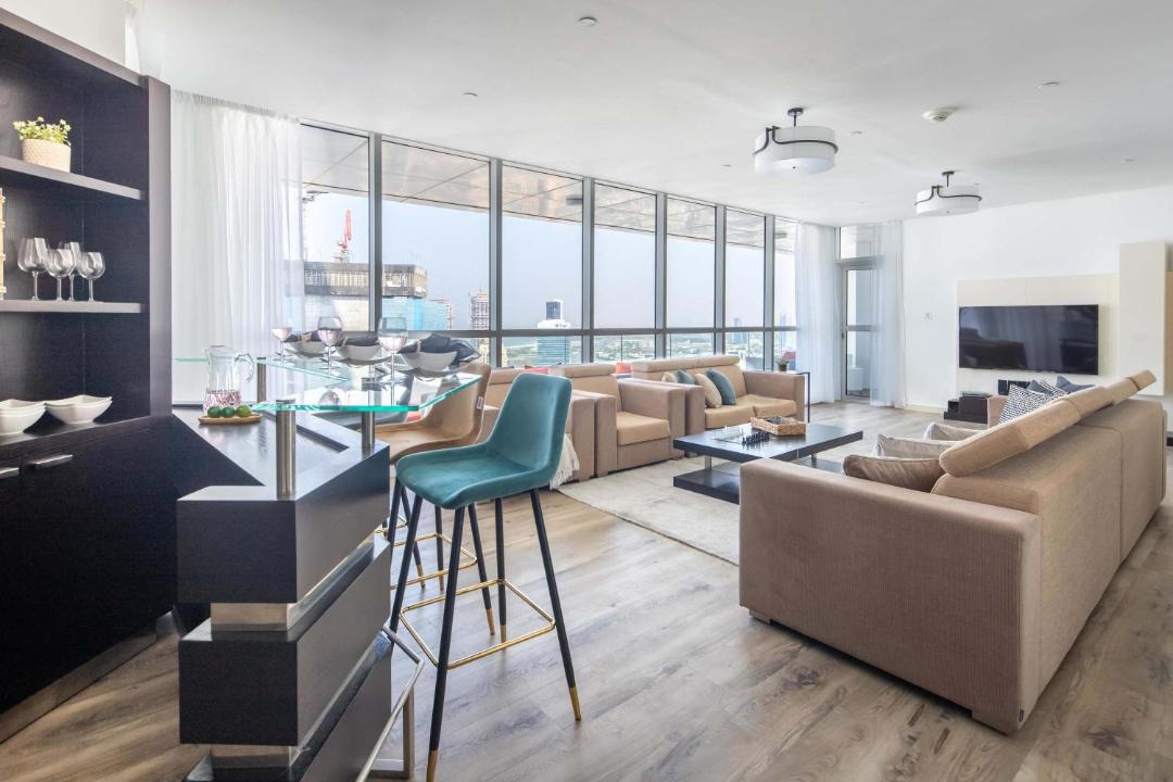 Photo of Livingroom in Trade Centre 1