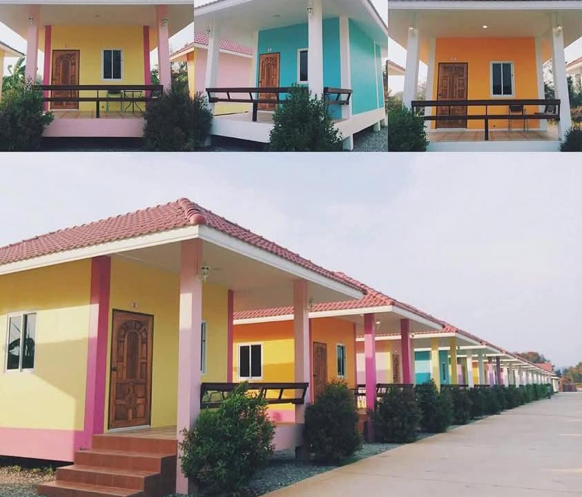 Photo of Buildings in Tha Mai