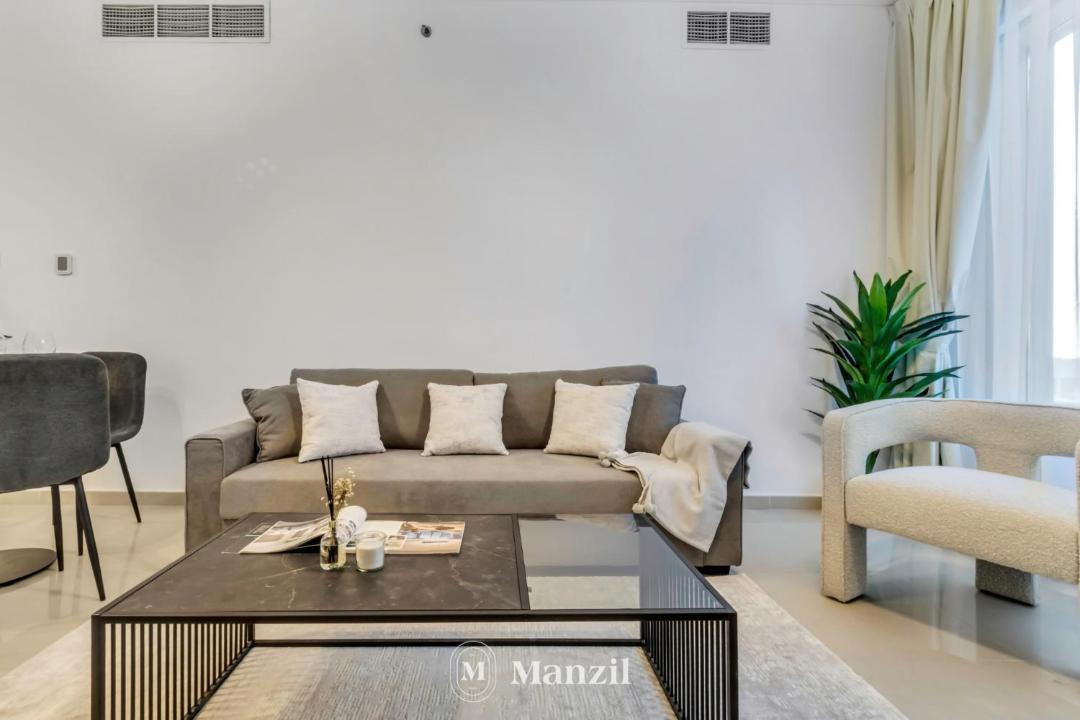 Photo of Livingroom in Jumeirah Village Circle