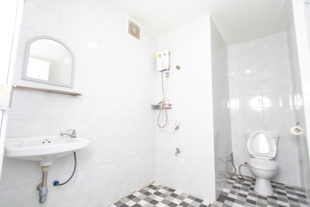 Photo of Bathroom in Thung Maha Mek