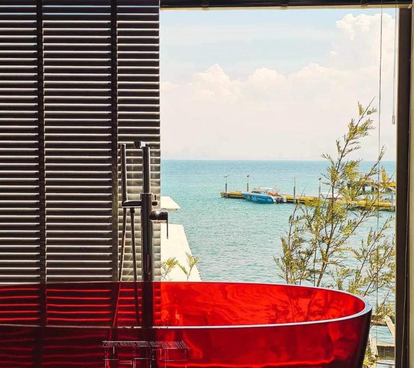 Photo of Others in Koh Lan
