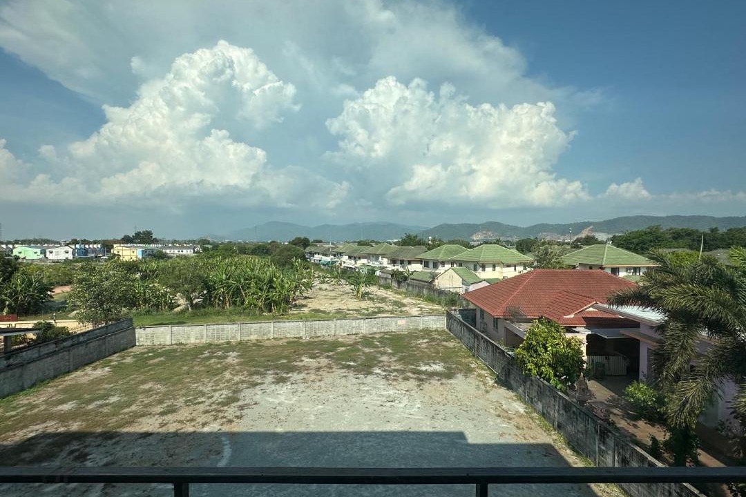 Photo of Others in Saen Suk