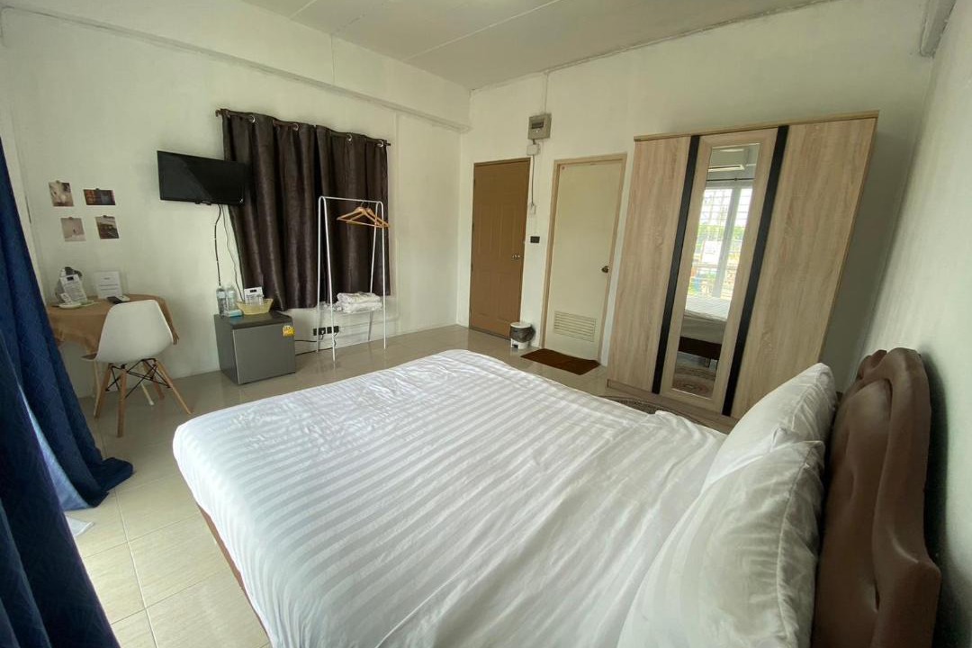 Photo of Bedroom in Saen Suk