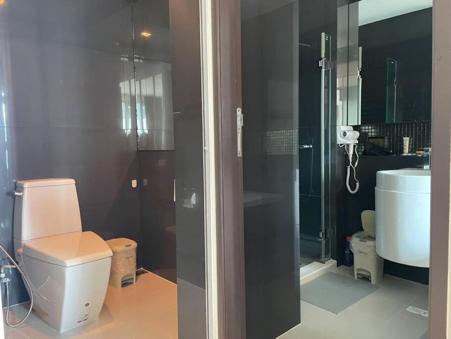 Photo of Bathroom in Yan Nawa