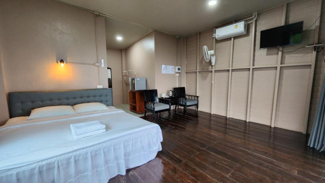 Photo of Bedroom in Tha Kham