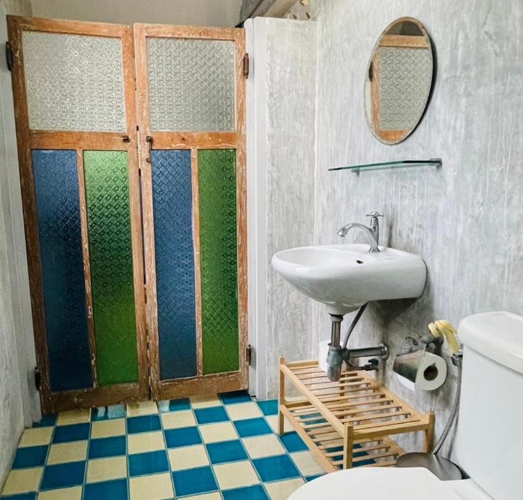 Photo of Bathroom in Khlong Tan