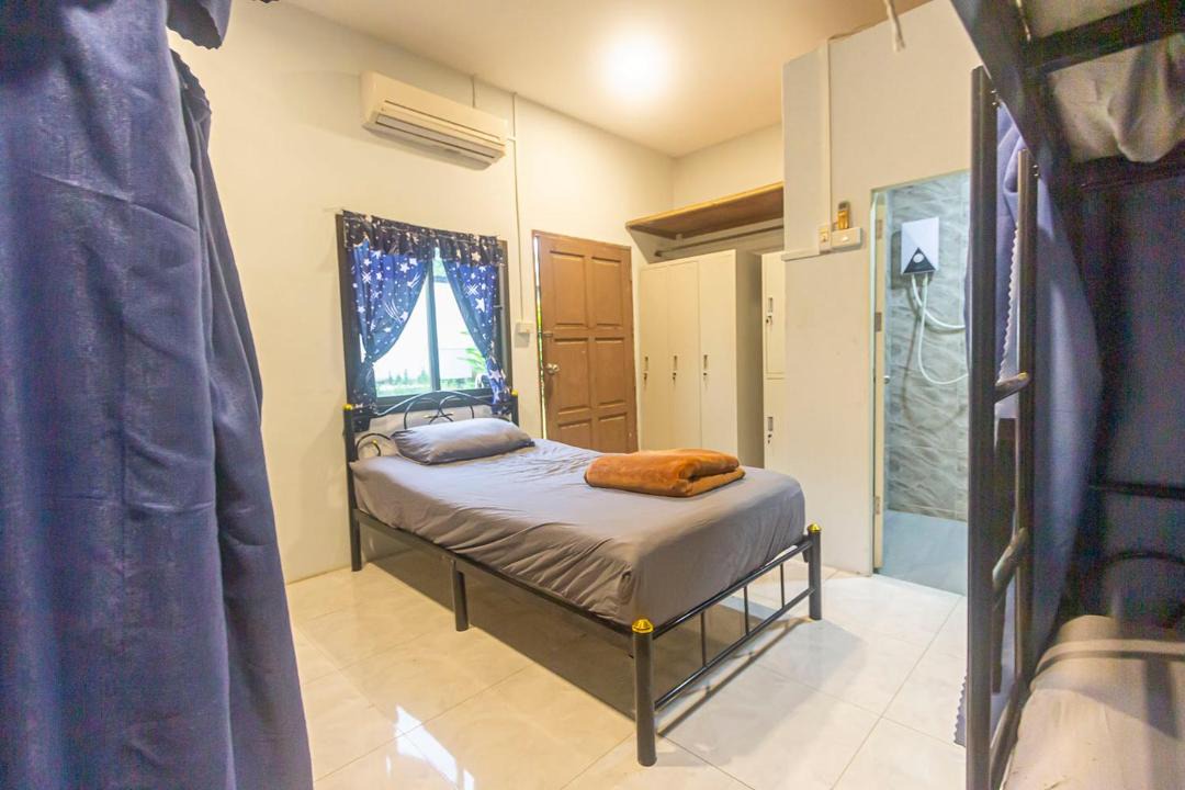 Photo of Bedroom in Ko Lanta