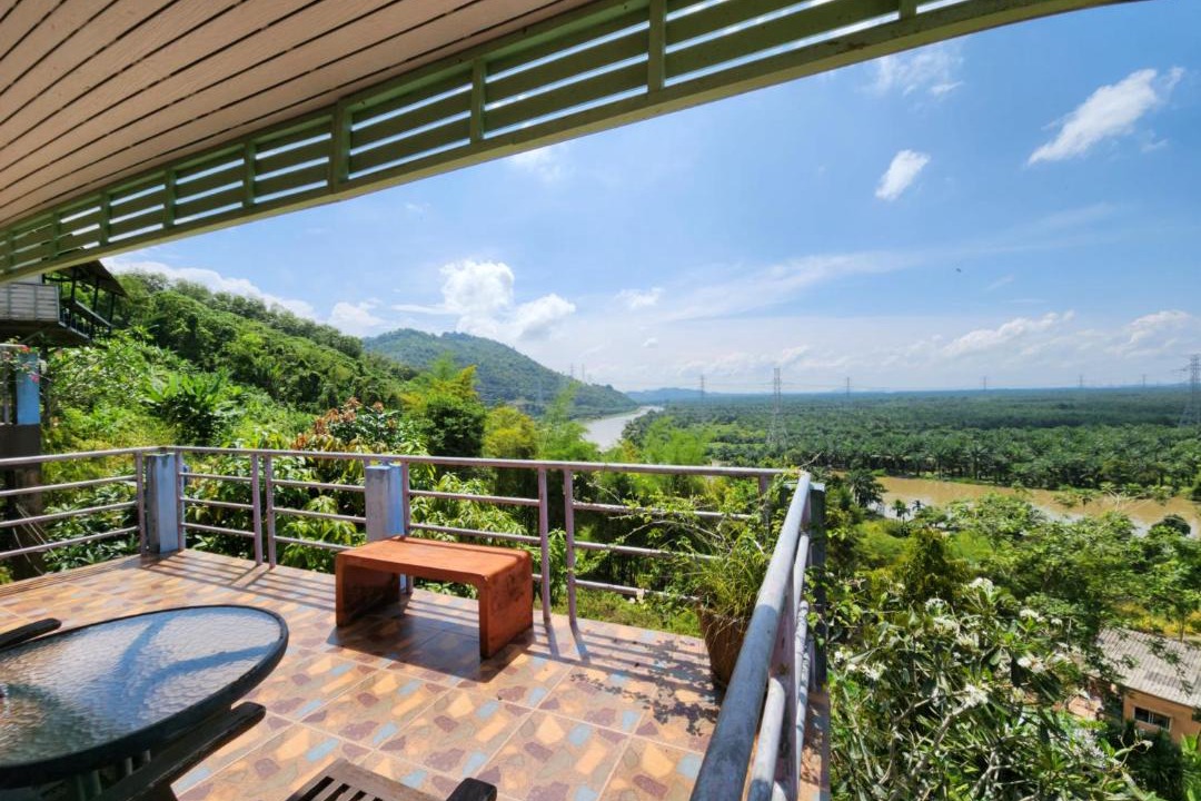 Photo of Patio Balcony in Tha Kham