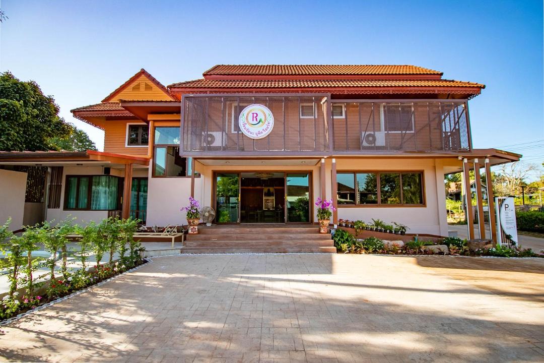 Photo of Buildings in Mae Pim