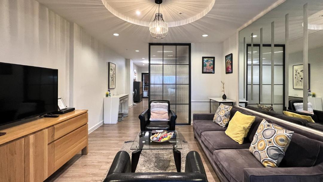 Photo of Livingroom in Samsen Nok