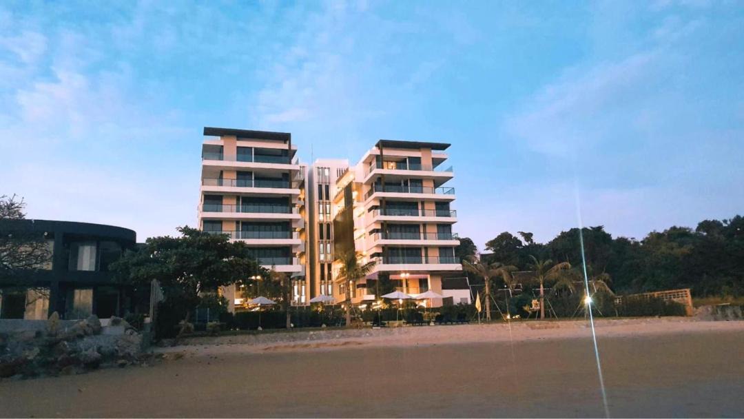 Photo of Buildings in Mae Pim