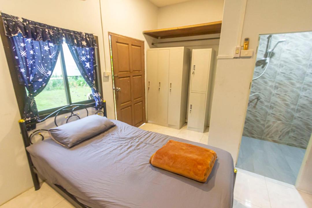 Photo of Bedroom in Ko Lanta