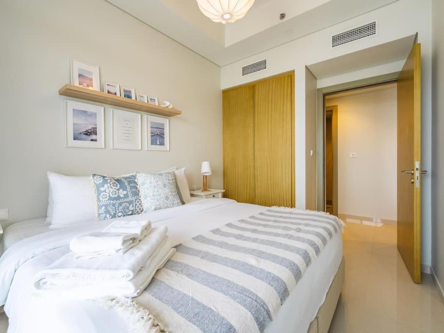 Photo of Bedroom in Sheikh Zayed Road