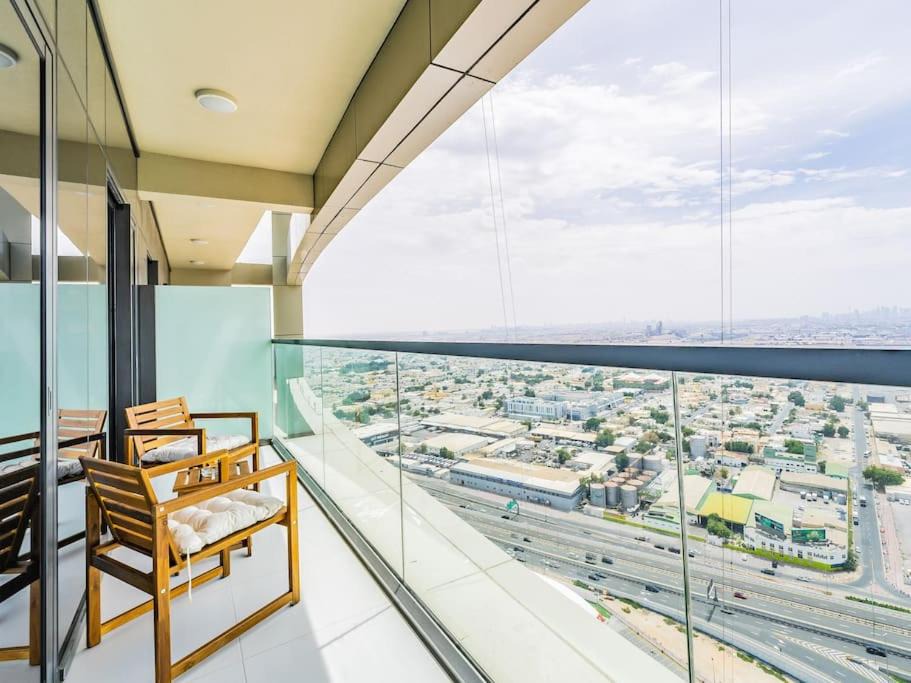Photo of Patio Balcony in Sheikh Zayed Road