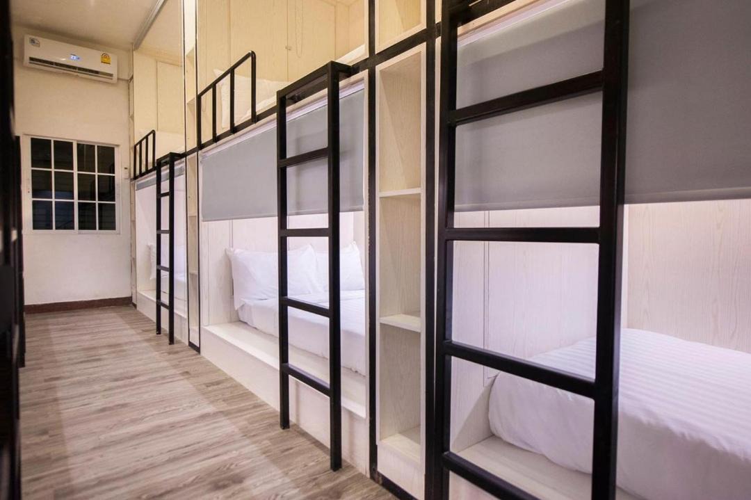 Photo of Bedroom in Phra Khanong Nuea