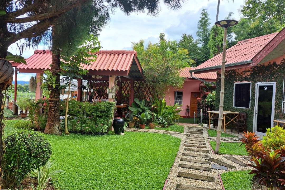 Photo of Others in Mae Chaem