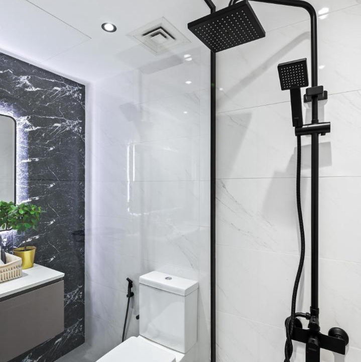 Photo of Bathroom in Discovery Gardens