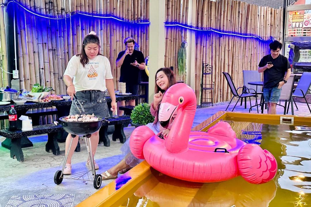 Photo of Others in Saen Suk