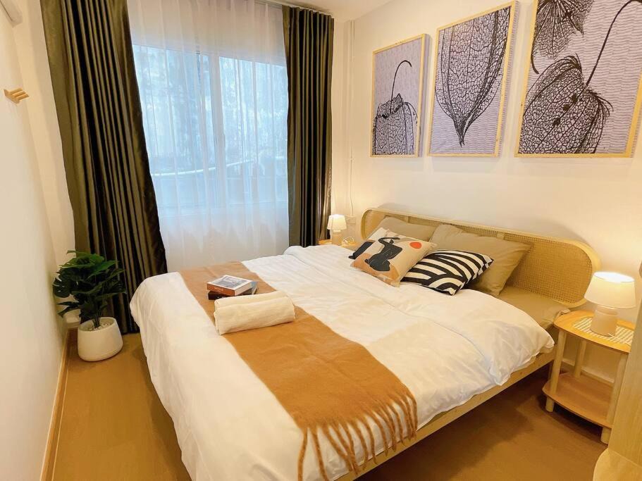 Photo of Bedroom in Talat Yot