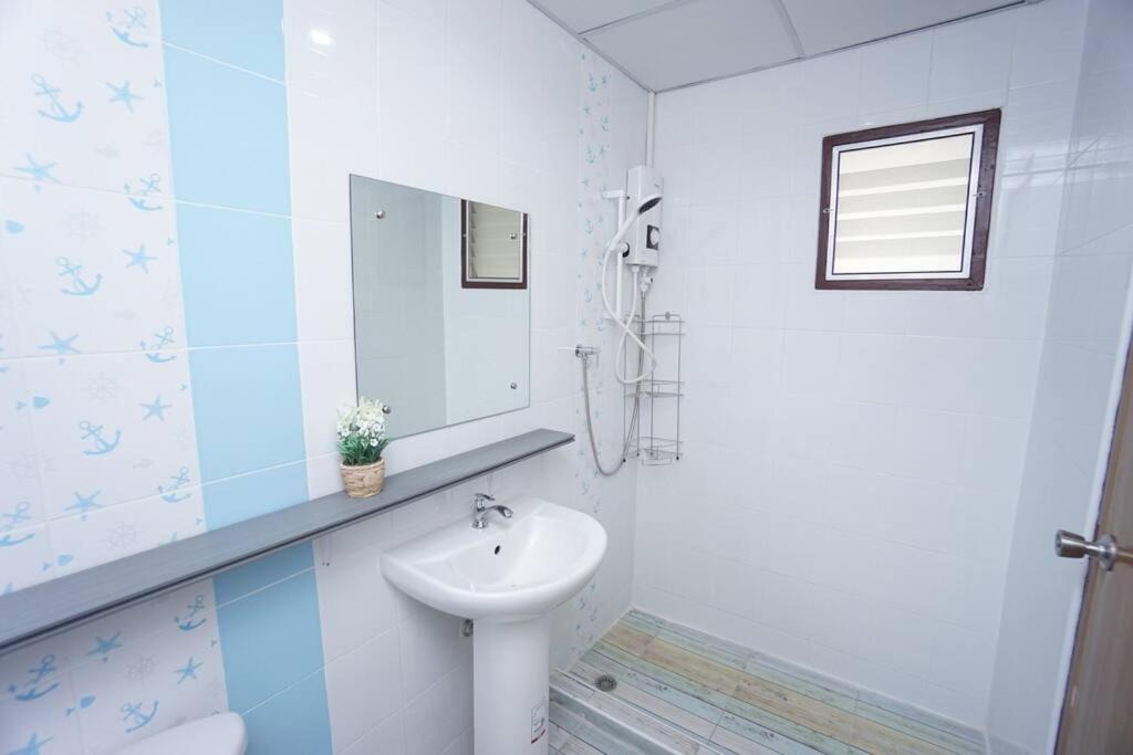 Photo of Bathroom in Bangkok Old Town