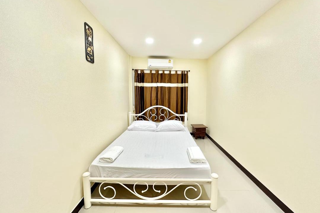 Photo of Bedroom in Chana Songkhram