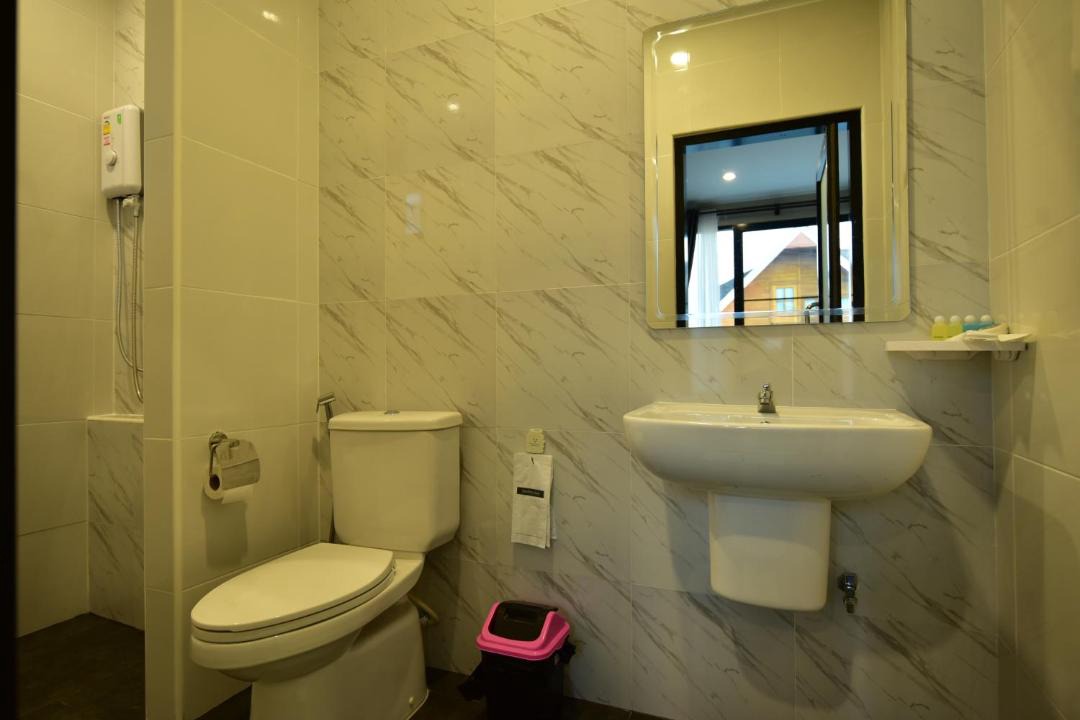 Photo of Bathroom in Khaem Son