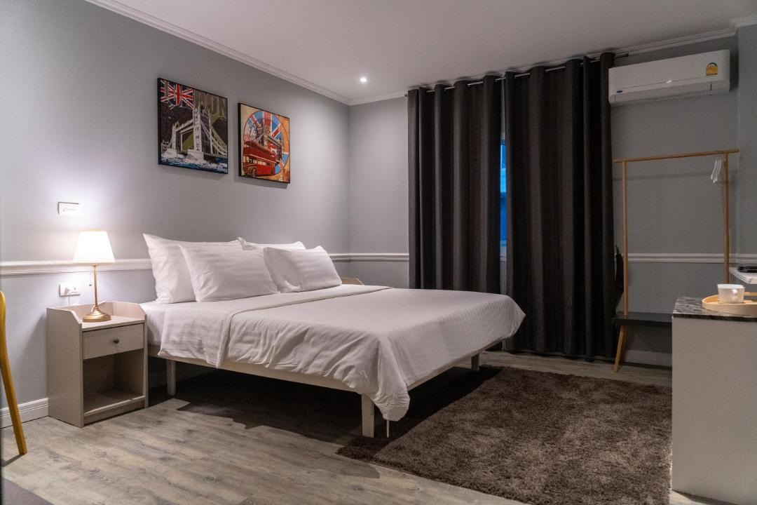 Photo of Bedroom in Bang Rak