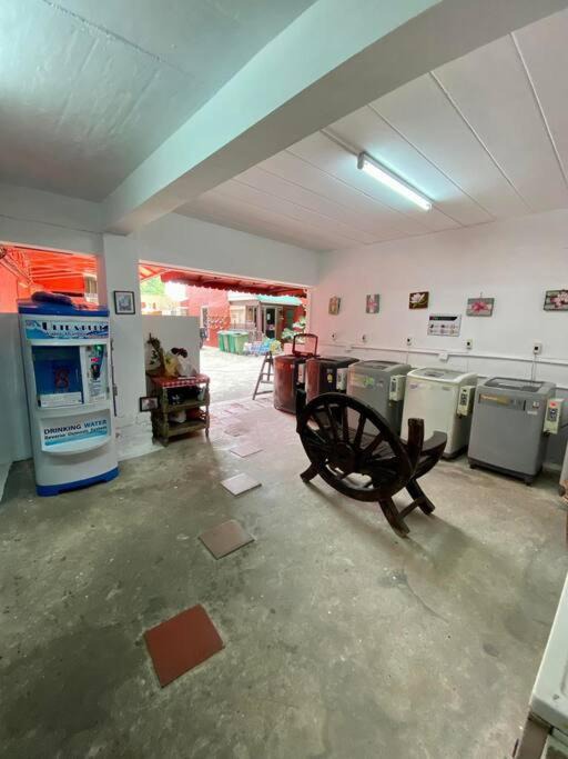 Photo of Others in Bang Phlat