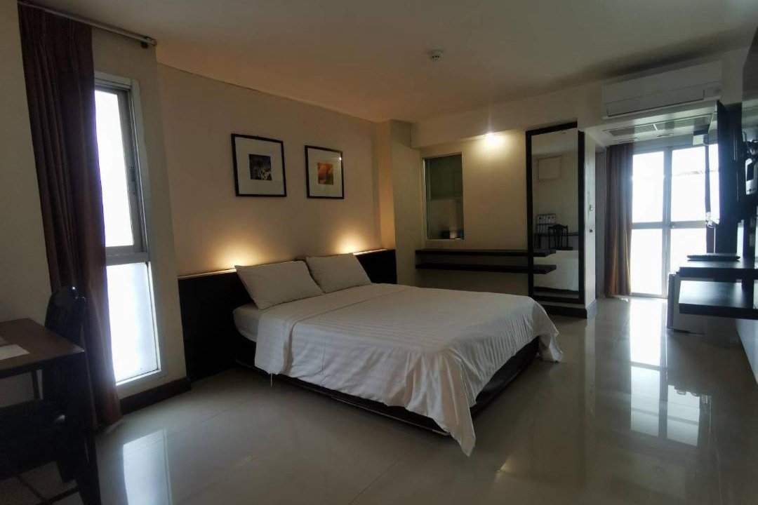 Photo of Bedroom in Khanna Yao