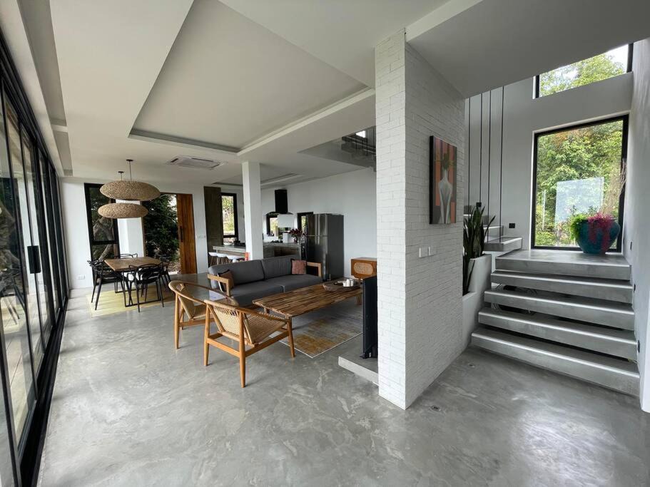 Photo of Livingroom in Ko Pha-ngan