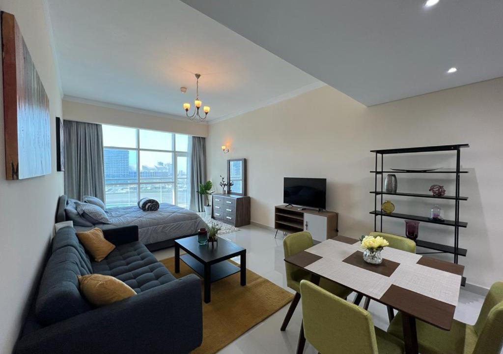 Photo of Livingroom in Dubai Sports City